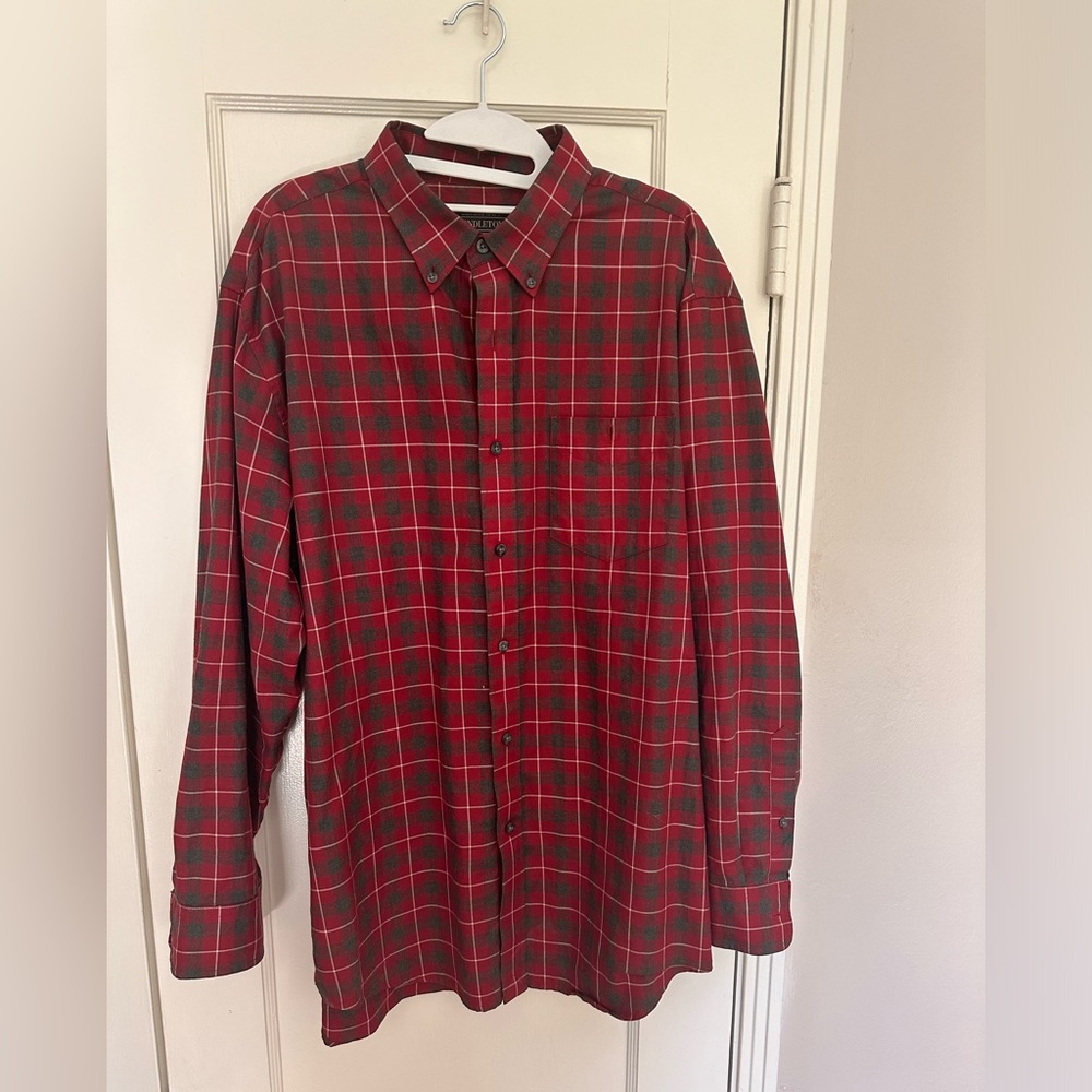Pendleton Button Down Men’s Size Large - image 1